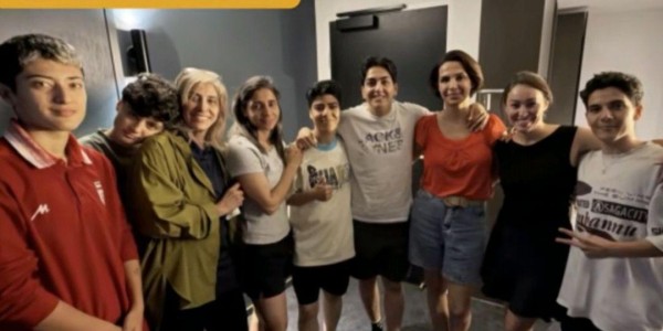 开云体育app-7名伊朗女足运动员中又有1人改变主意了，回国成了艰难的选择