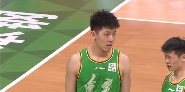 开云体育app-加时赛15-2，辽宁男篮连胜收官 赵继伟16+8接管比赛 乌戈战术大师