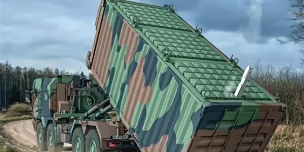 开云体育下载app-集装箱船式辅助巡洋舰开始海试，舰载武装已恢复早期60单元垂发版