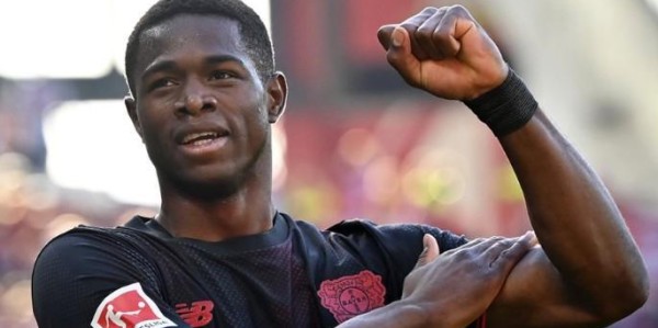 开云体育下载app-德天空：英超、沙特联有队伍4500万欧求购科法内，均遭药厂拒绝