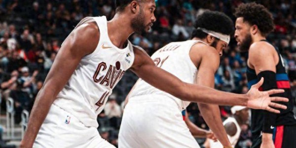 开云体育下载app-替补席突然发力，首发却集体隐身,骑士让人看懂了什么叫真深度|三分球|莫布里|阿伦|加时赛|克利夫兰骑士队_新浪体育_新浪新闻