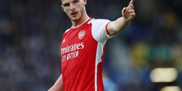 开云app官网-天空体育分析：阿森纳击败曼联，扩大领先优势，曼城维拉均落败