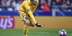 奥布拉克本赛季联赛每丢1球所用109分钟，西甲首发门将中最好