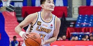 孙铭徽没有恢复到最好的状态 青岛外援的发挥和广厦有差距